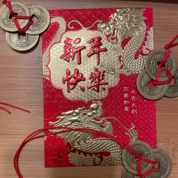 Chinese Year of the Dragon Red Money Envelope 3 Feng Shui Coin Set - Picture 10 of 11